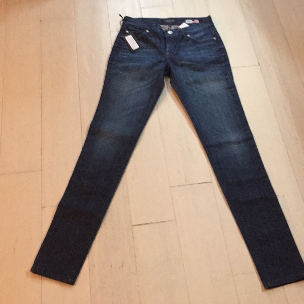 Vizcaino Distressed  Skinny Jean Mid Rise size 25